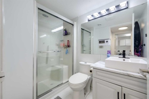 44 Parkside Crescent, Blackfalds, AB - Indoor Photo Showing Bathroom