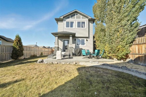 709 Cypress Lane, Springbrook, AB - Outdoor