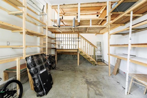 5140 51 Street, Lacombe, AB - Indoor Photo Showing Basement