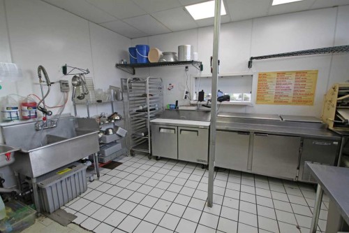 1-5004 46 Street, Sylvan Lake, AB 