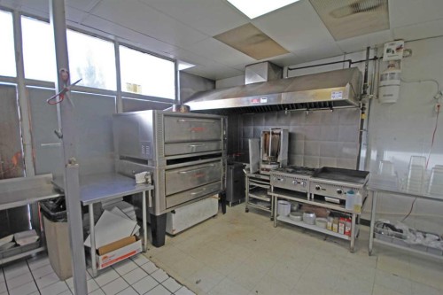 1-5004 46 Street, Sylvan Lake, AB 