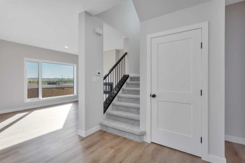 122 Norseman Close, Penhold, AB - Indoor Photo Showing Other Room