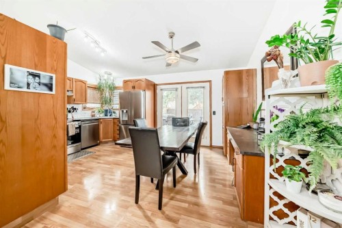 5223 56 Avenue, Eckville, AB - Indoor