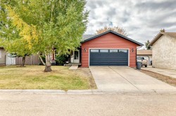 5223 56 Avenue  Eckville, AB T0M 0X0