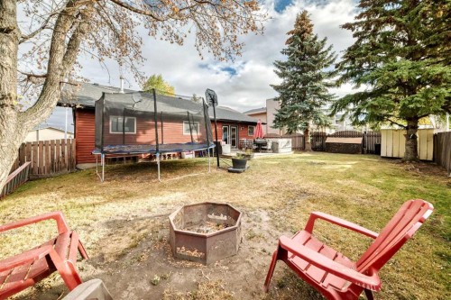 5223 56 Avenue, Eckville, AB - Outdoor With Deck Patio Veranda