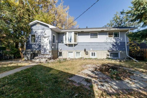3719 50 Street, Red Deer, AB - Outdoor