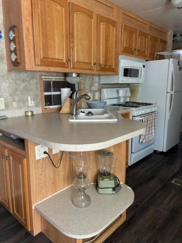 18-200 4Th Ave Sw, Sundre, AB 