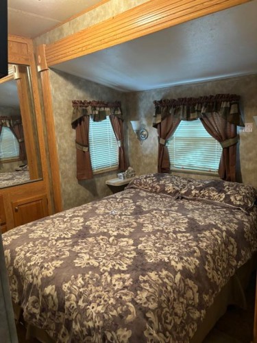 18-200 4Th Ave Sw, Sundre, AB 