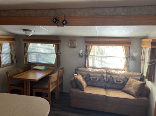 18-200 4Th Ave Sw, Sundre, AB 