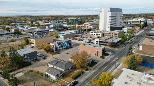 4610 48 Avenue, Red Deer, AB 