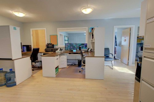 4610 48 Avenue, Red Deer, AB 