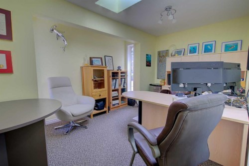 4610 48 Avenue, Red Deer, AB 