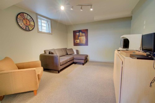 4610 48 Avenue, Red Deer, AB 