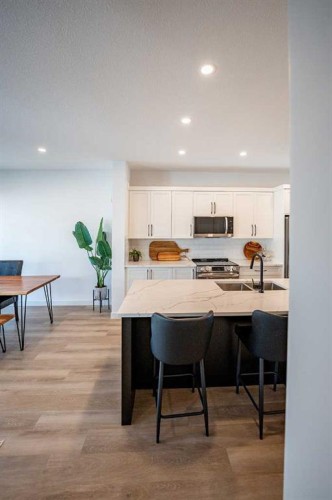 44 Earl Close, Red Deer, AB - Indoor