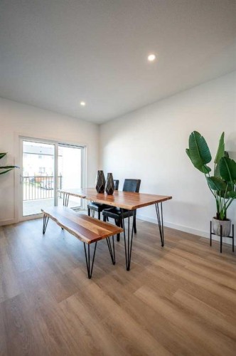 44 Earl Close, Red Deer, AB - Indoor