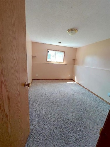 3807 52 Street, Wetaskiwin, AB - Indoor Photo Showing Other Room
