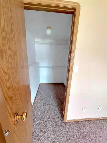 3807 52 Street, Wetaskiwin, AB - Indoor Photo Showing Other Room