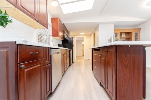 43 Parkside Drive, Red Deer, AB 