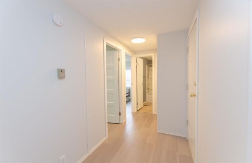 43 Parkside Drive, Red Deer, AB 