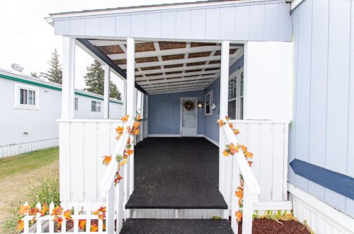 43 Parkside Drive, Red Deer, AB 