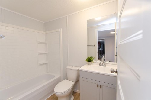 43 Parkside Drive, Red Deer, AB 