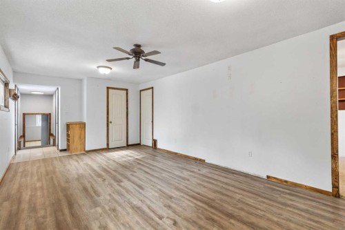 1827 23 Avenue, Delburne, AB - Indoor Photo Showing Other Room