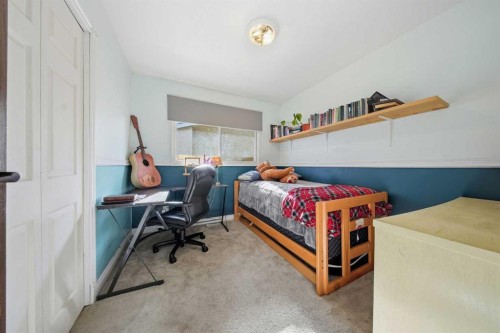 55 Nyman Crescent, Red Deer, AB - Indoor Photo Showing Bedroom