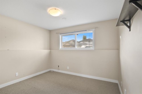 130 Larsen Crescent, Red Deer, AB - Indoor Photo Showing Other Room