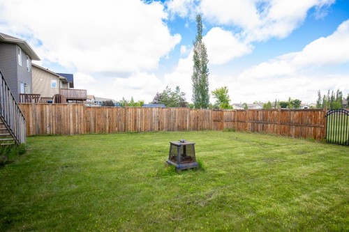 130 Larsen Crescent, Red Deer, AB - Outdoor