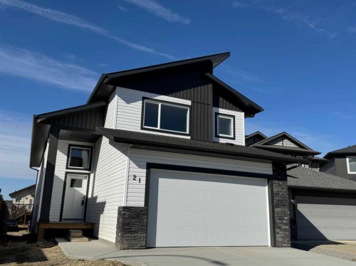 21 Vermont Close, Blackfalds, AB - Outdoor