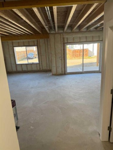 21 Vermont Close, Blackfalds, AB - Indoor Photo Showing Other Room