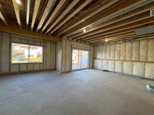 21 Vermont Close, Blackfalds, AB - Indoor