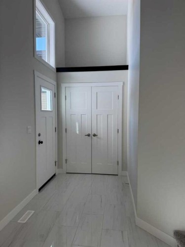 21 Vermont Close, Blackfalds, AB - Indoor Photo Showing Other Room