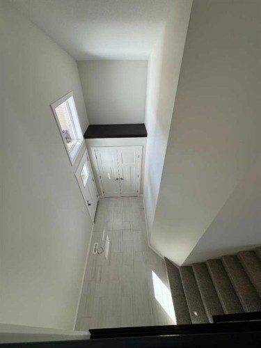 21 Vermont Close, Blackfalds, AB - Indoor Photo Showing Laundry Room