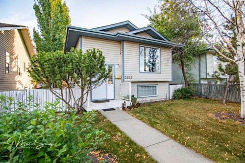 5851 58 Avenue, Red Deer, AB - Outdoor