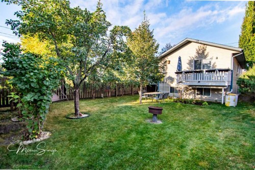 5851 58 Avenue, Red Deer, AB - Outdoor