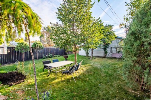 5851 58 Avenue, Red Deer, AB - Outdoor