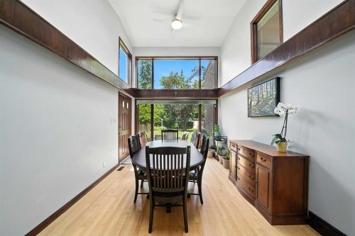 4758 56 Street, Red Deer, AB - Indoor Photo Showing Dining Room