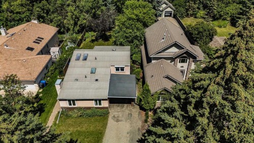 4758 56 Street, Red Deer, AB - Outdoor