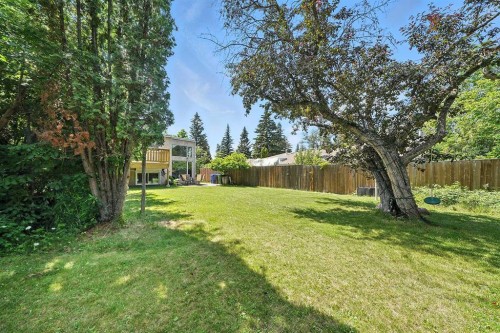 4758 56 Street, Red Deer, AB - Outdoor