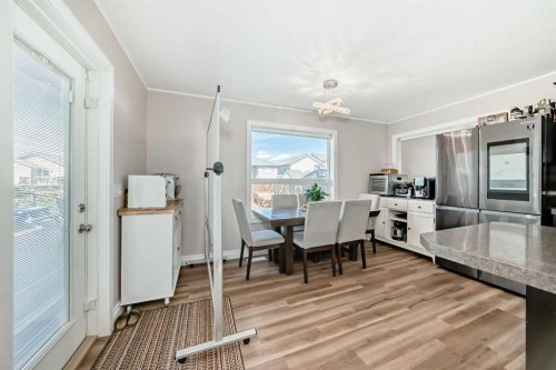 20 Bowman Circle, Sylvan Lake, AB - Indoor Photo Showing Dining Room