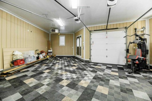 34 Overand Place, Red Deer, AB - Indoor Photo Showing Garage