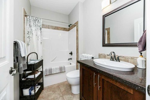 34 Overand Place, Red Deer, AB - Indoor Photo Showing Bathroom