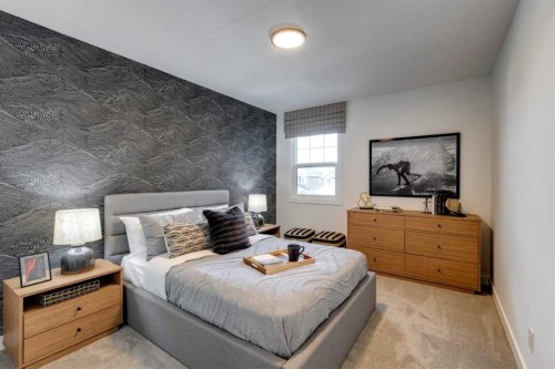 134 Saddlebred Place, Cochrane, AB - Indoor Photo Showing Bedroom