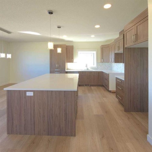 122 Coote Street, Cayley, AB - Indoor Photo Showing Kitchen