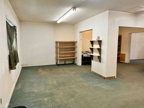 5019 50 Avenue, Caroline, AB 