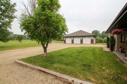 201-1236 Township Road 384, Rural Red Deer County, AB - Outdoor