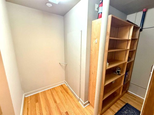 107 & 108-4836 50 Street, Red Deer, AB 