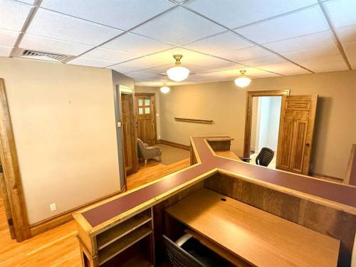 107 & 108-4836 50 Street, Red Deer, AB 