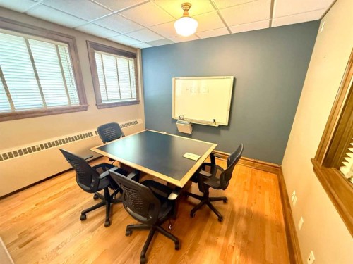 107 & 108-4836 50 Street, Red Deer, AB 